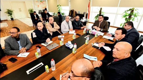 اجتماع وزير الإسكان