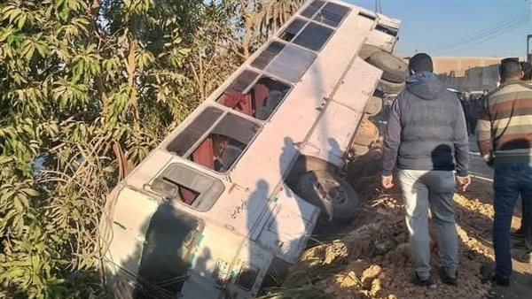 إنقلاب أتوبيس بسوهاج