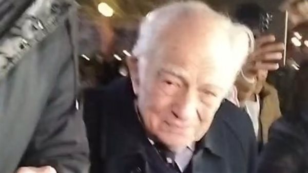 النجم رشوان توفيق