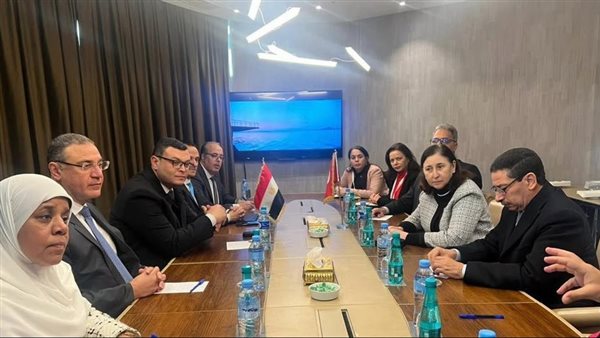 اجتماع وزير الإسكان