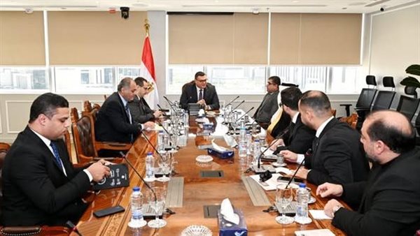 لقاء وزير الإسكان