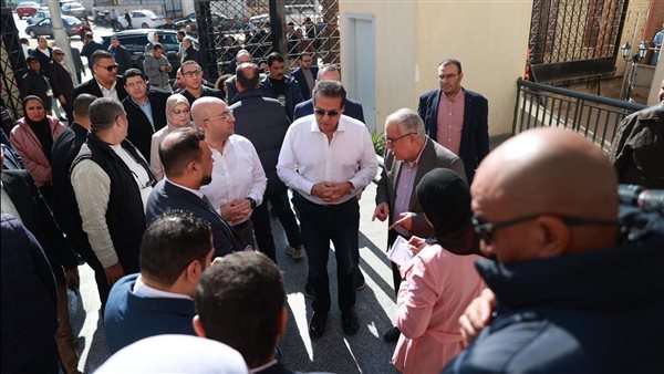 جولة وزير الصحة 