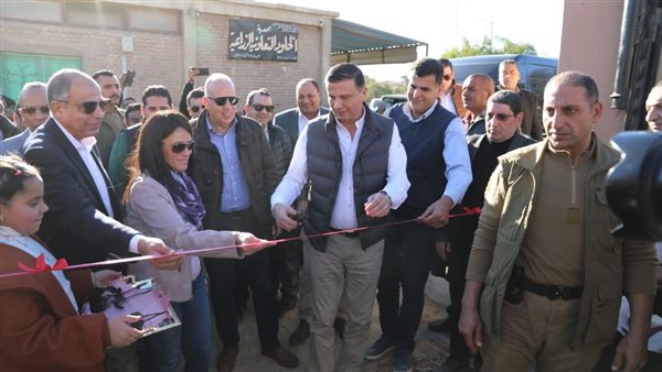 وزراء التخطيط والري