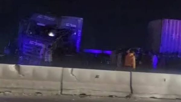  حادث أتوبيس وتريلا