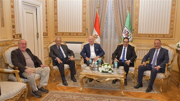 رئيس جامعة القاهرة