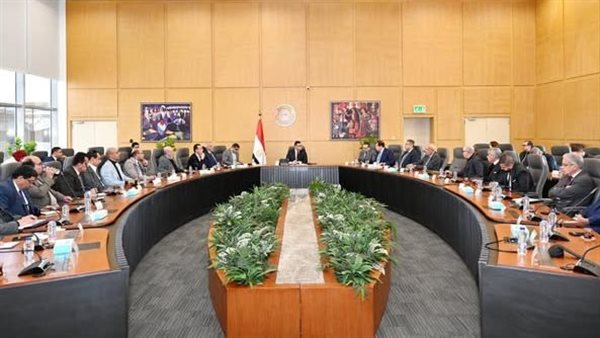 اجتماع وزير الإسكان