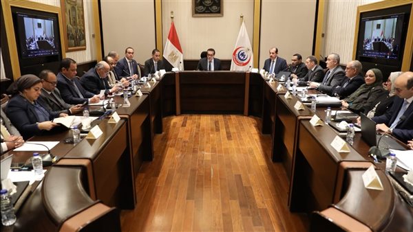 اجتماع وزير الصناعة