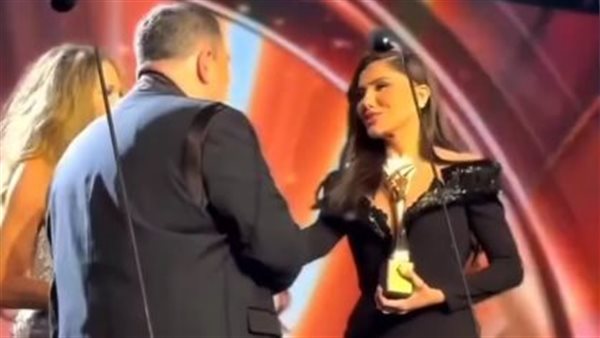 مي عمر خلال التكريم