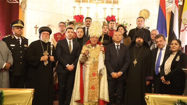 محافظ القاهرة خلال