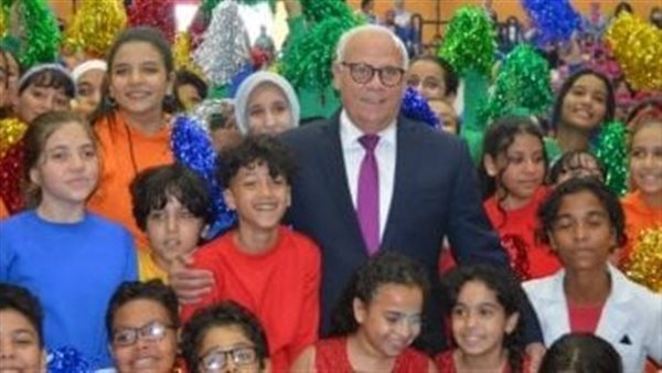 محافظ بورسعيد يشهد