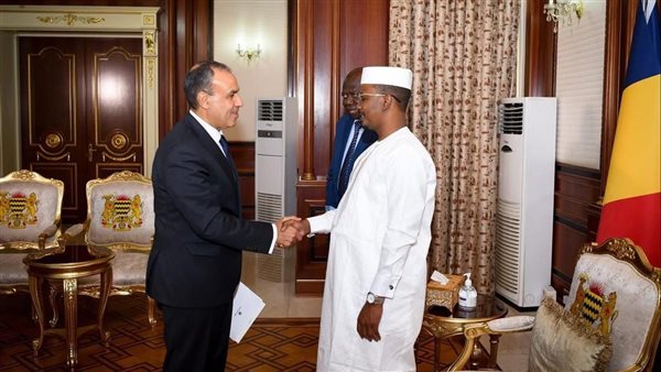 وزير الخارجية والهجرة