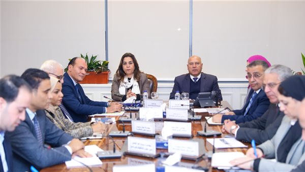 خلال الإجتماع