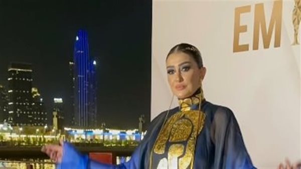 غادة عبد الرازق 