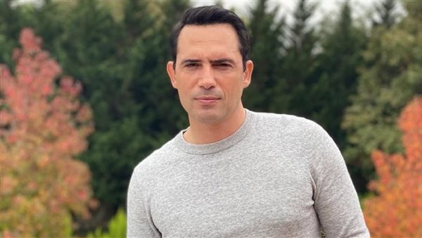  الفنان ظافر العابدين