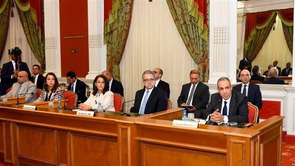 وزير الخارجية خلال