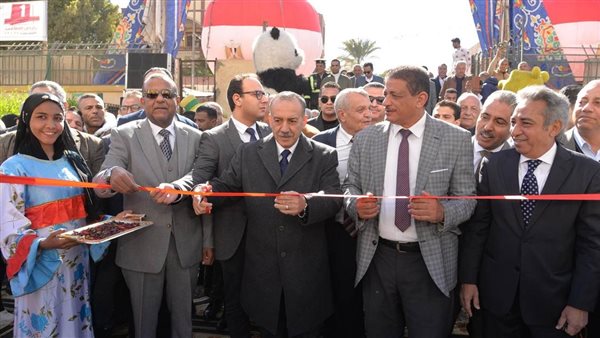 محافظ أسيوط يفتتح