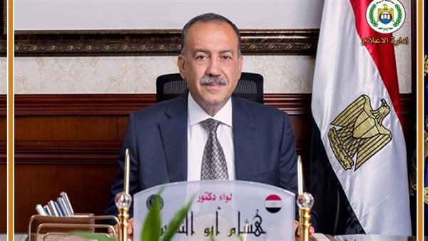 محافظ أسيوط 