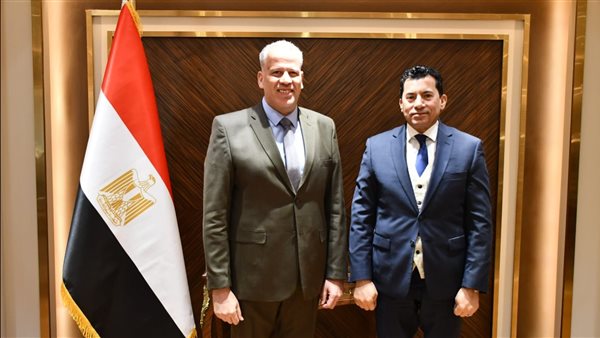 وزير الشباب 