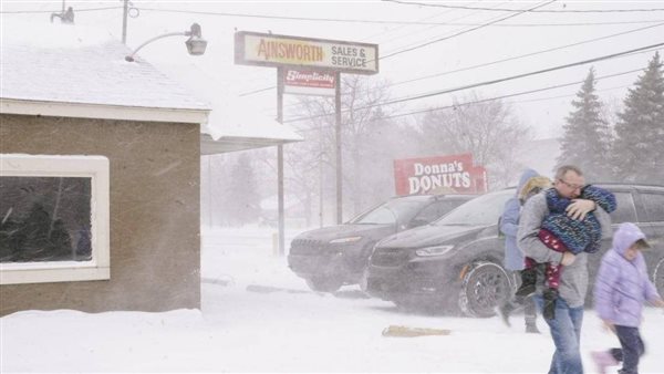 عواصف في الولايات