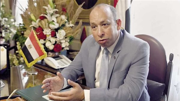 الدكتور حسام صلاح