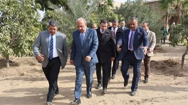 جولة وزير الكهرباء