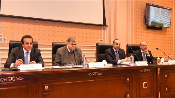 الدكتور خالد عبد