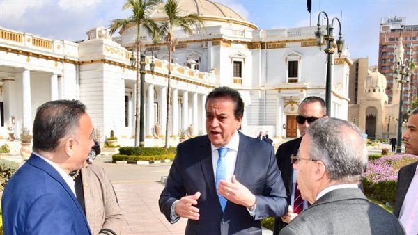 وزير الصحة في مجلس