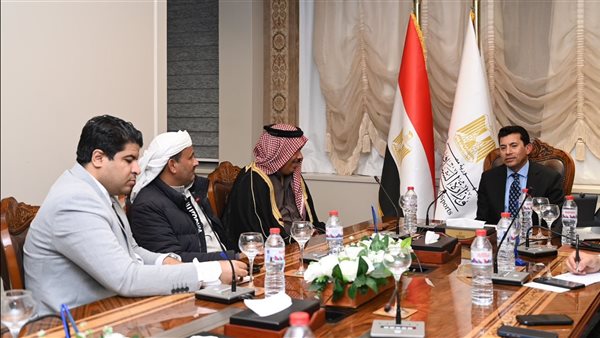 وزير الشباب والرياضة