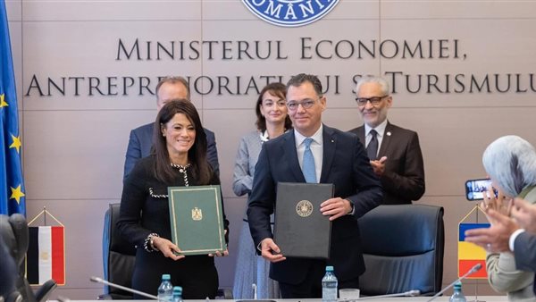 جانب من انجازات وزارة