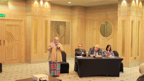 تشكيل مجموعات عمل