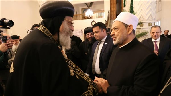 شيخ الأزهر يهنئ البابا