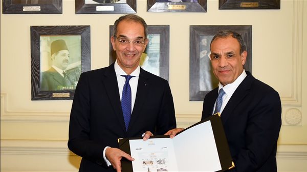 وزيرا الخارجية والاتصالات