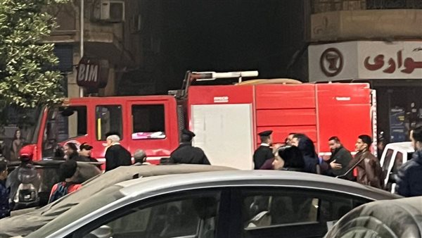 حريق  داخل مخزن ملابس