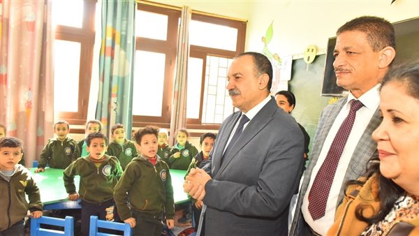 محافظ أسيوط يتفقد