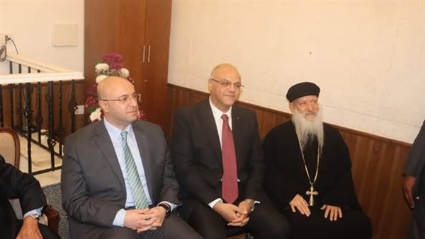 محافظ بني سويف يشهد