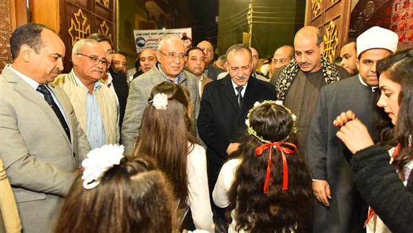 محافظ أسيوط يواصل