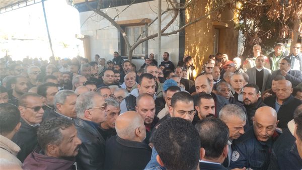 جنازة مهيبة للنائب