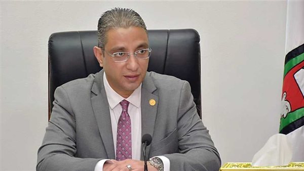  الدكتور أحمد الأنصاري