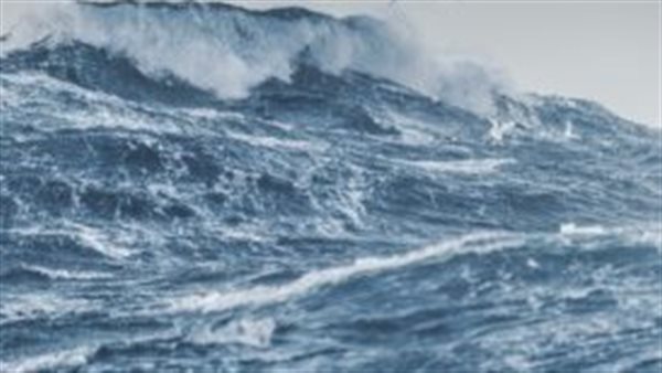 عواصف في البحر