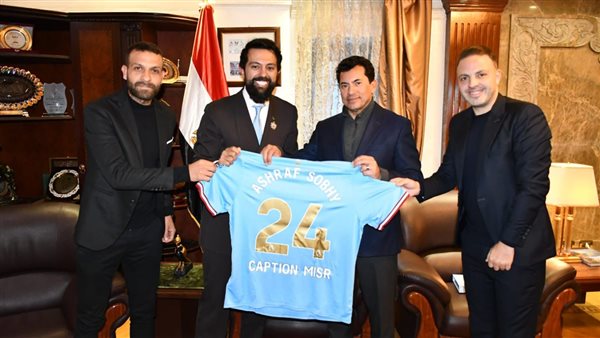 الدكتور أشرف صبحي