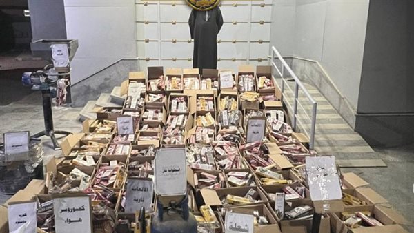 عامل لإدارته ورشة