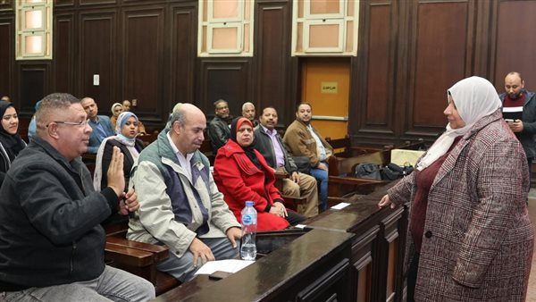 قومي المرأة ينظم