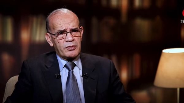 الدكتور أحمد يوسف،