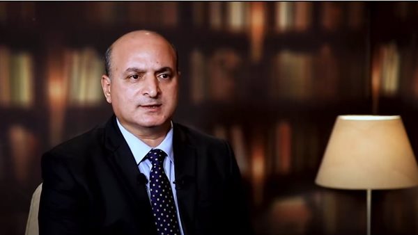 الدكتور أحمد سيد