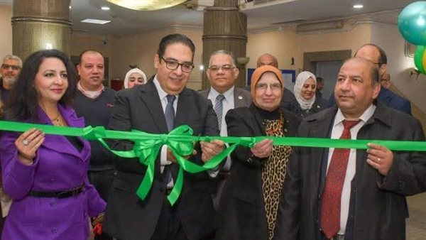 رئيس جامعه القاهره