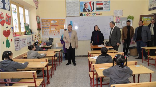 جولة المحافظ