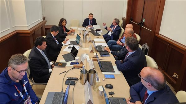 وزير الشباب والرياضة