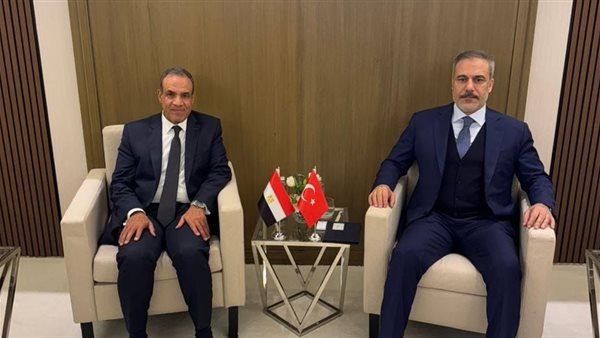 وزير الخارجية والهجرة