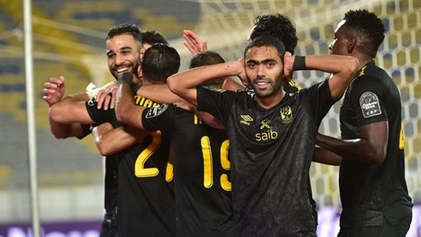 فوز الأهلي على ستاد