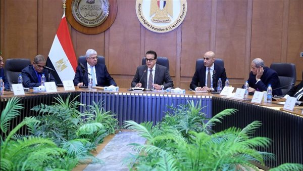 الدكتور خالد عبدالغفار